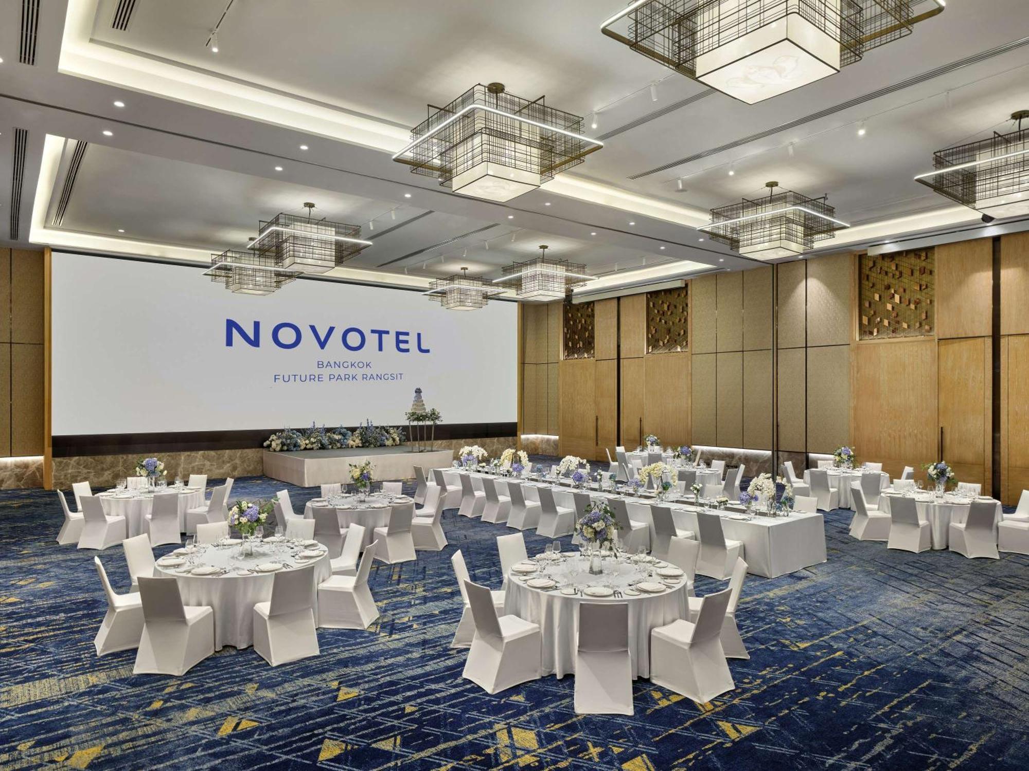 Novotel Bangkok Future Park Rangsit Pathum Thani Bagian luar foto